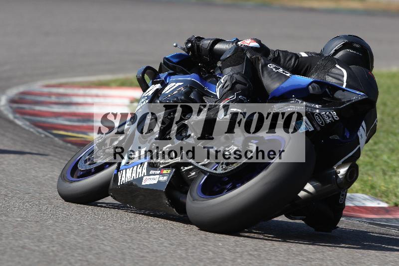 /Archiv-2022/57 29.08.2022 Plüss Moto Sport ADR/Freies Fahren/backside